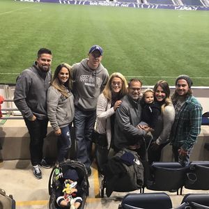 Meet your Posher, Colin